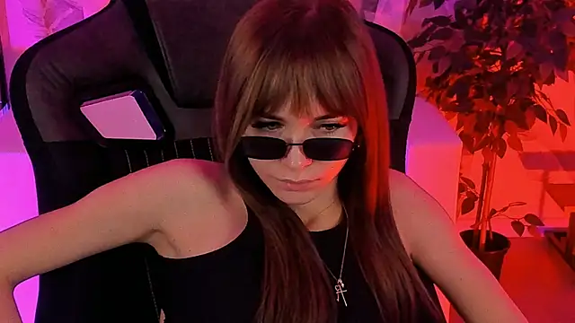 DakotaaJohnnson online show from 01/26/25, 02:41