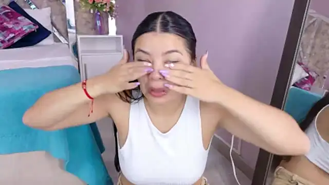 ValeriaOrtega online show from 05/02/26, 11:15