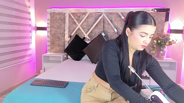 ValeriaOrtega online show from 05/19/26, 11:38