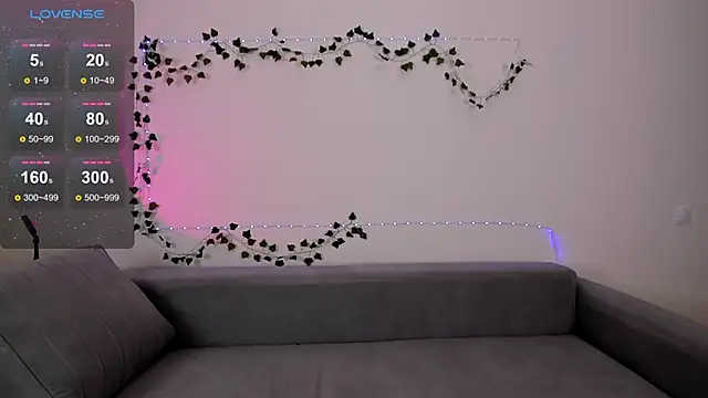 EmmyStar  online show from 03/17/25, 06:00