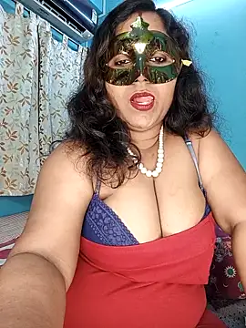 Snapshot of hevensex143 chatting on 05/06/26, 07:52 hevensex143 online show from 05/06/26, 07:52