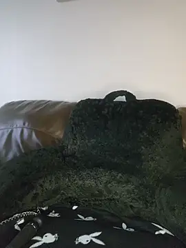 TattedMamaXOXO online show from 10/20/25, 04:07