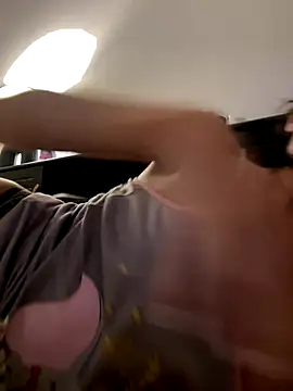 Snapshot of SexySophiaax chatting on 10/12/25, 05:17 SexySophiaax online show from 10/12/25, 05:17