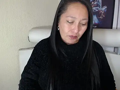 Snapshot of JULIANAWET69 chatting on 03/23/25, 02:26 JULIANAWET69 online show from 03/23/25, 02:26