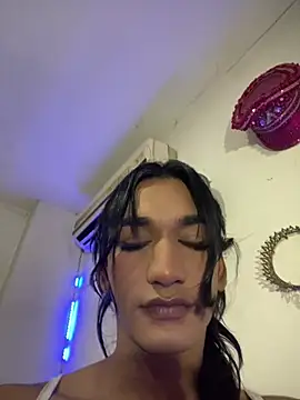 Alexadragunn4 online show from 02/16/25, 10:10