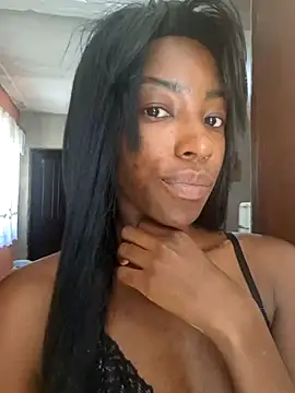 Snapshot of melangelo17 chatting on 02/15/25, 02:33 melangelo17 online show from 02/15/25, 02:33