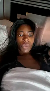 Snapshot of melangelo17 chatting on 02/16/25, 11:05 melangelo17 online show from 02/16/25, 11:05