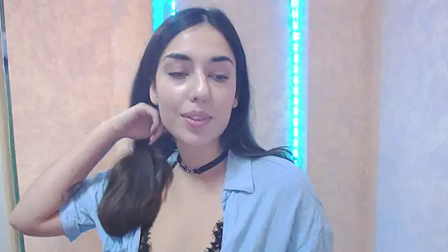 Lovelllyy online show from 01/23/25, 10:22