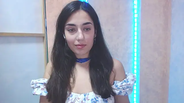 Lovelllyy online show from 02/07/25, 11:23