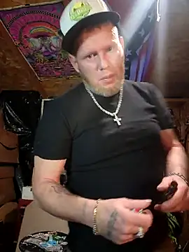 johnnybigcock83 online show from 02/27/25, 03:14