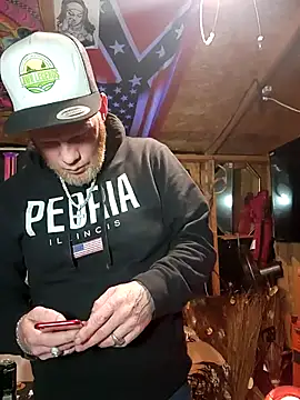 johnnybigcock83 online show from 03/04/25, 10:27