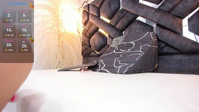 Ashley 7777 online show from 02/21/25, 08:49