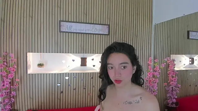 Ashley 7777 online show from 10/18/25, 03:02