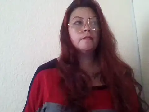 queencarlota82 online show from 01/28/25, 07:32