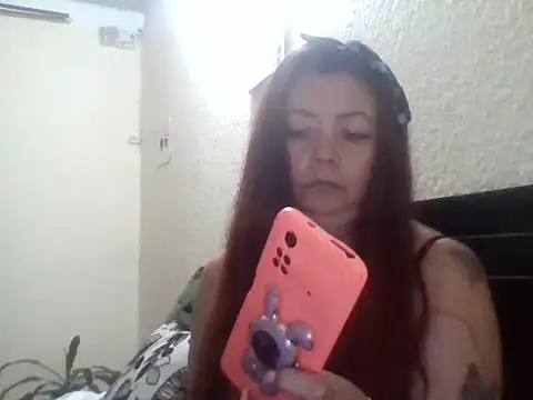 queencarlota82 online show from 03/16/25, 03:14