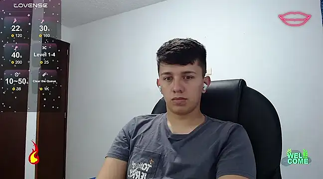 Snapshot of Alan_red chatting on 02/28/25, 03:26 Alan red online show from 02/28/25, 03:26