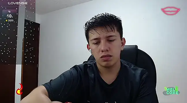 Snapshot of Alan_red chatting on 03/16/25, 01:38 Alan red online show from 03/16/25, 01:38