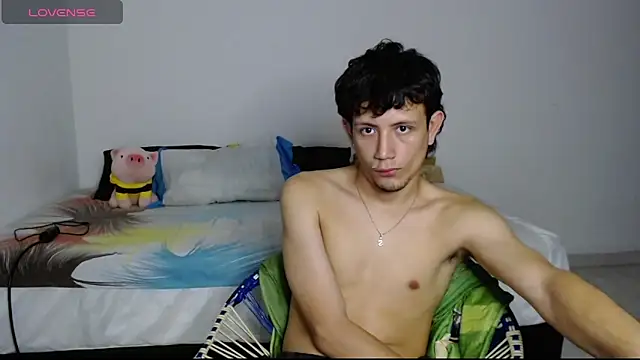 Snapshot of cute_mathew chatting on 03/06/25, 07:14 cute mathew online show from 03/06/25, 07:14