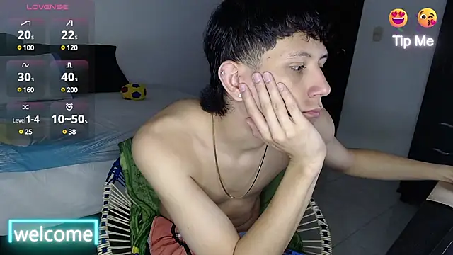 Snapshot of cute_mathew chatting on 03/21/25, 02:07 cute mathew online show from 03/21/25, 02:07