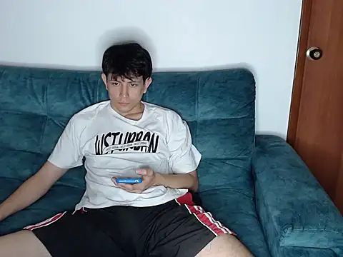 Snapshot of cute_mathew chatting on 09/15/25, 09:26 cute mathew online show from 09/15/25, 09:26