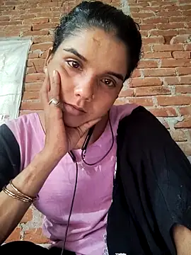 Snapshot of Sexy_Tanya69 chatting on 10/29/25, 08:16 Sexy Tanya69 online show from 10/29/25, 08:16