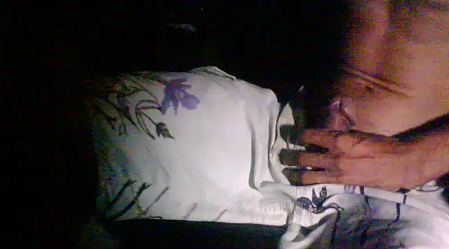 Snapshot of marcello69sexo chatting on 03/03/25, 07:32 marcello69sexo online show from 03/03/25, 07:32