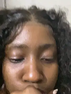Spicey-CheekssX online show from 01/28/25, 11:17