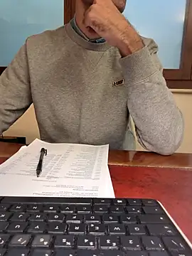 AvvocatoPorco online show from 10/07/25, 09:17