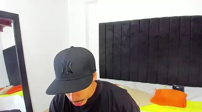 Snapshot of brad_usma chatting on 02/02/25, 04:05 brad usma online show from 02/02/25, 04:05