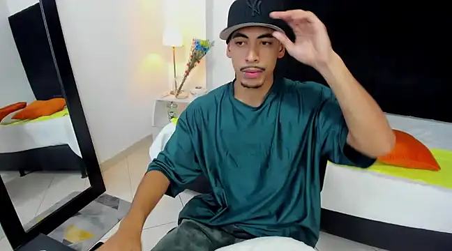 Snapshot of brad_usma chatting on 02/06/25, 02:22 brad usma online show from 02/06/25, 02:22