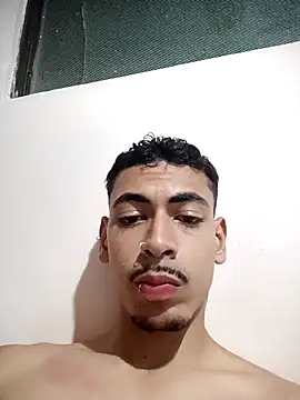 Snapshot of brad_usma chatting on 03/11/25, 06:21 brad usma online show from 03/11/25, 06:21