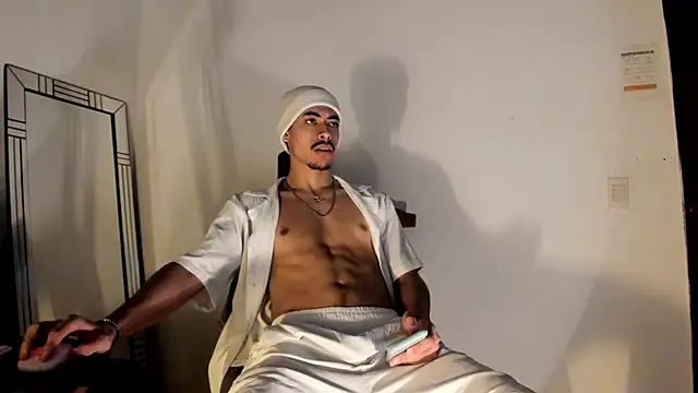 Snapshot of brad_usma chatting on 10/09/25, 07:23 brad usma online show from 10/09/25, 07:23