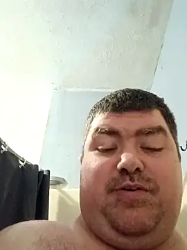 Rcraigue4 online show from 10/18/25, 04:08