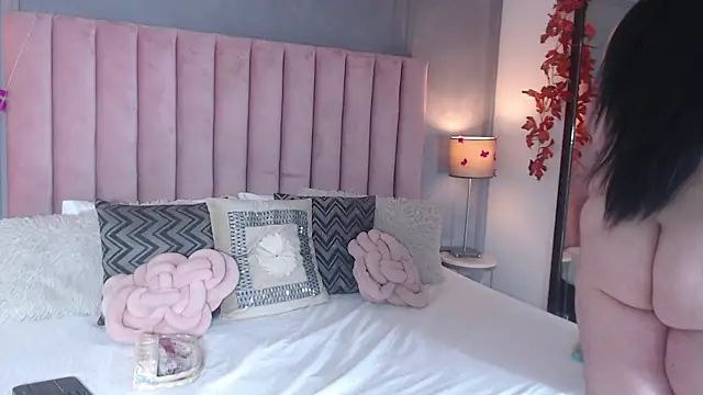 ScarlettDreamss7 online show from 01/23/25, 11:37