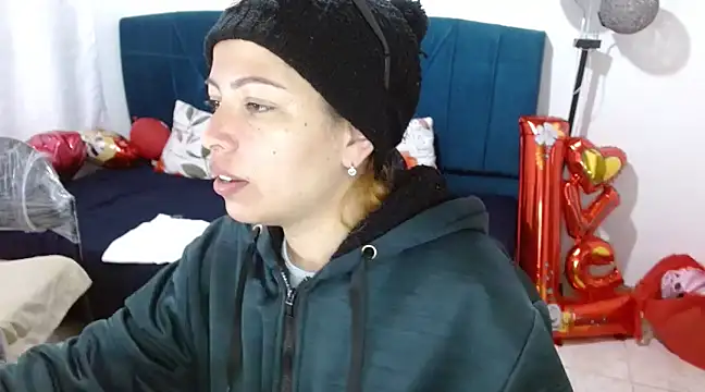 LITTLEDOLLHOT online show from 02/20/25, 05:07