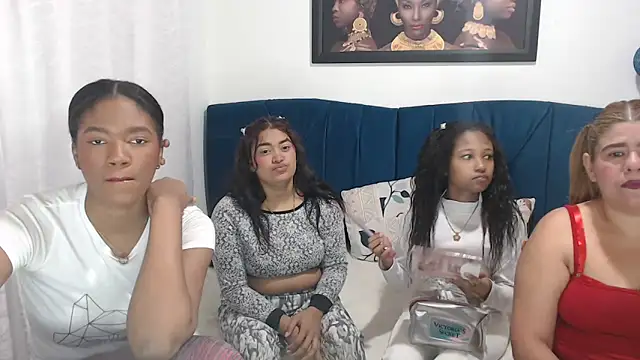 LITTLEDOLLHOT online show from 03/20/25, 01:59