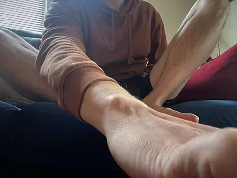 Snapshot of Prolapse_Pig chatting on 02/02/25, 04:11 Prolapse Pig online show from 02/02/25, 04:11