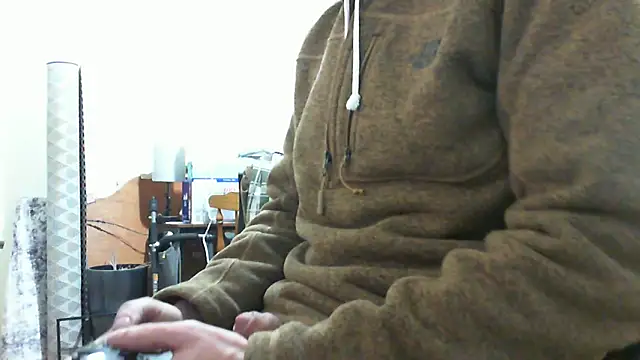 Snapshot of Prolapse_Pig chatting on 12/23/25, 01:14 Prolapse Pig online show from 12/23/25, 01:14