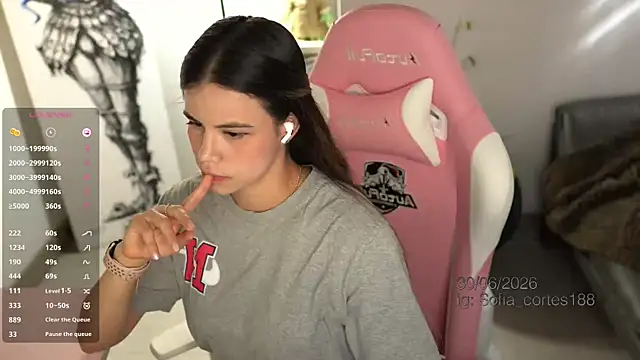 tatiana  cortes18 online show from 06/30/26, 08:43