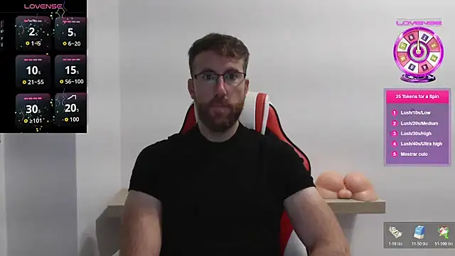 Snapshot of machohiberiko chatting on 10/21/25, 08:20 machohiberiko online show from 10/21/25, 08:20