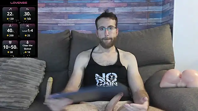 Snapshot of machohiberiko chatting on 11/06/25, 04:30 machohiberiko online show from 11/06/25, 04:30