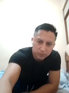 LuisMex1998 online show from 10/24/25, 01:46