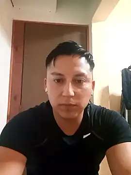 Snapshot of LuisMex1998 chatting on 01/08/26, 05:54 LuisMex1998 online show from 01/08/26, 05:54