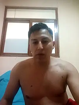 Snapshot of LuisMex1998 chatting on 02/22/26, 10:52 LuisMex1998 online show from 02/22/26, 10:52
