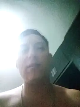 Snapshot of LuisMex1998 chatting on 03/17/26, 09:56 LuisMex1998 online show from 03/17/26, 09:56