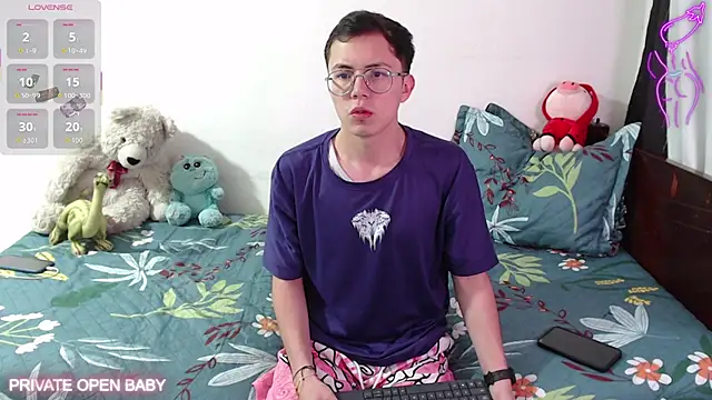 Tina 4 Charlie online show from 10/16/25, 12:17