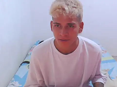 lu nastyboy18 online show from 02/10/25, 05:14