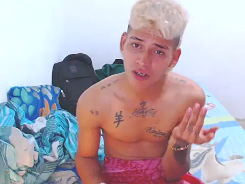 lu nastyboy18 online show from 02/11/25, 08:37