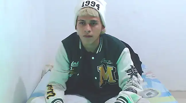 lu nastyboy18 online show from 02/22/25, 04:07