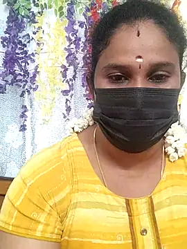 Snapshot of Tamil_Aathira chatting on 09/18/25, 11:12 Tamil Aathira online show from 09/18/25, 11:12